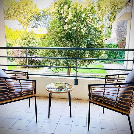 Apartment 40M2-Air Conditioning-Elevator-Underground Parking-Self Checkin! Appart Climatise 40M2-Ascenseur-Parking Souterrain -Arrivee Autonome Avignon Luaran gambar
